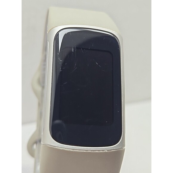 Fitbit Charge 5 Fitness Tracker GPS SpO2 Sleep Monitor Activity No Charger Watch - Picture 4 of 10